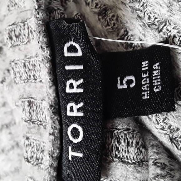 Torrid Waffle Sweatshirt - Picture 15 of 16